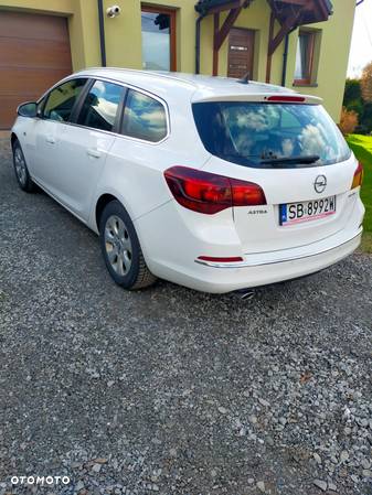 Opel Astra IV 2.0 CDTI Sport - 11