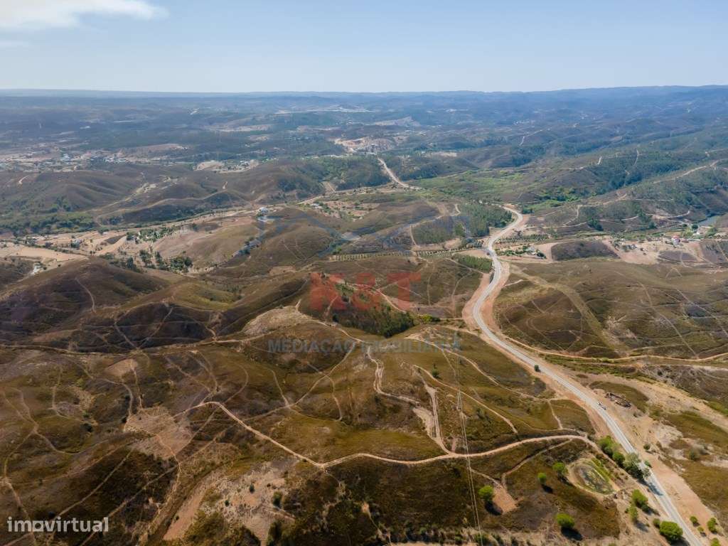 Terreno Rústico com horta e barragem e bom acesso - Grande imagem: 4/10