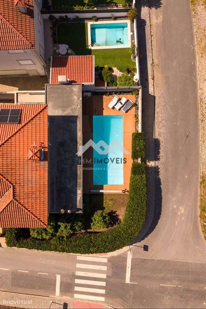 Moradia T4 | Piscina | Jardim | 4 frentes | Praia Fluvial-22