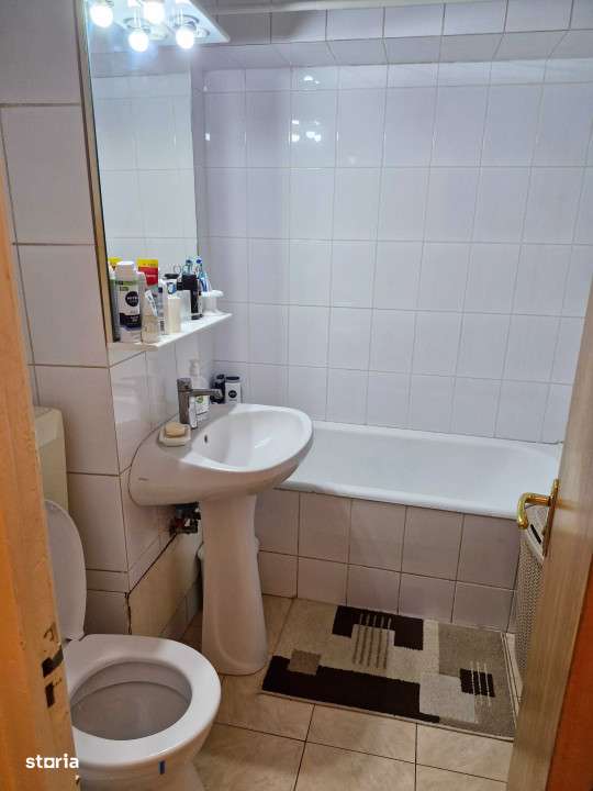 Vanzare apartament 3 camere ion Mihalache, piata 1 mai - Imagine principală: 5/6