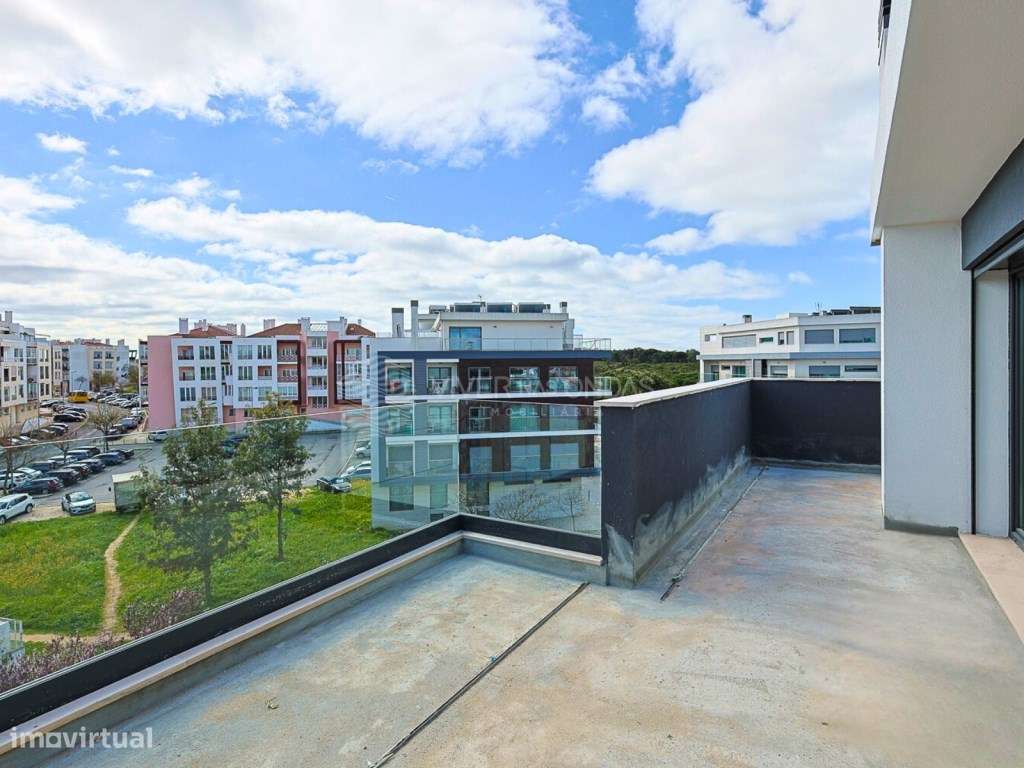 T3 Duplex novo em Empreendimento de Luxo, na Charneca da Caparica. - Grande imagem: 3/78