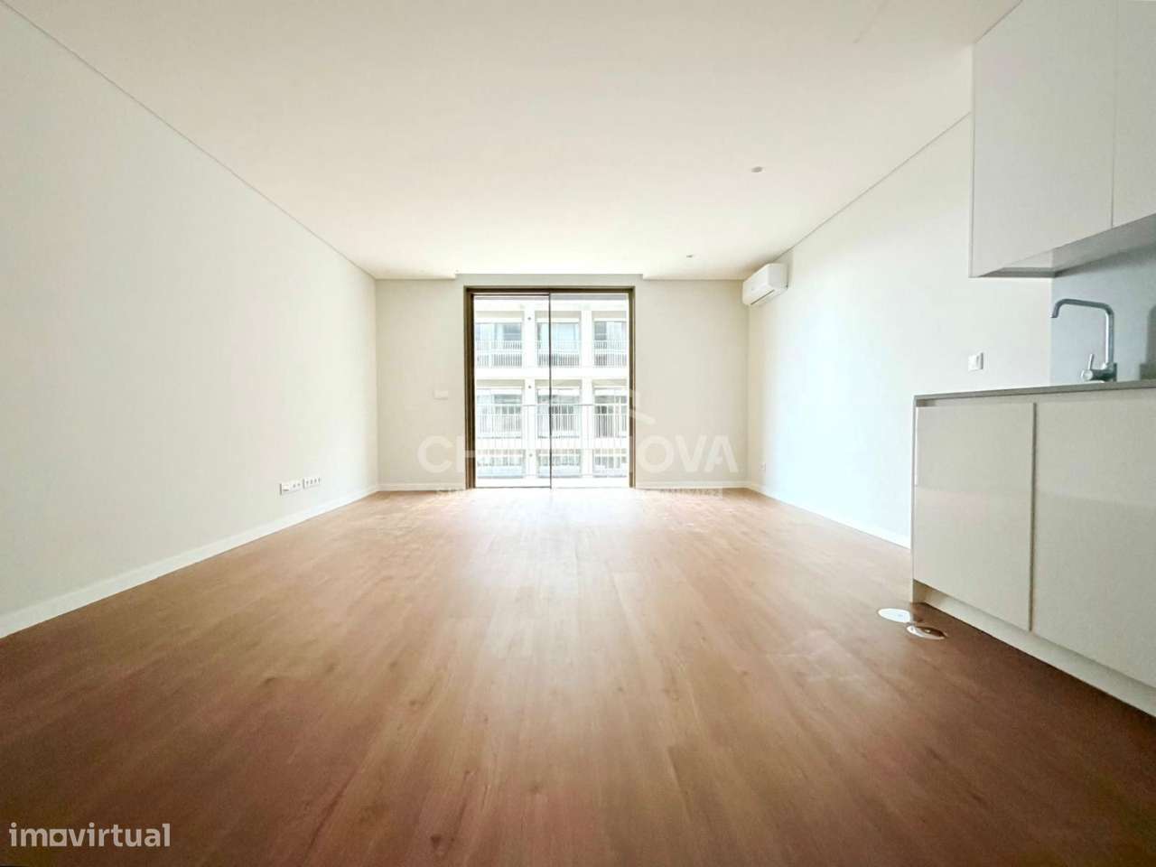 Apartamento T2 em  Gaia, Oliveira do Douro - Ref. PRT/01568/RS - Grande imagem: 5/19