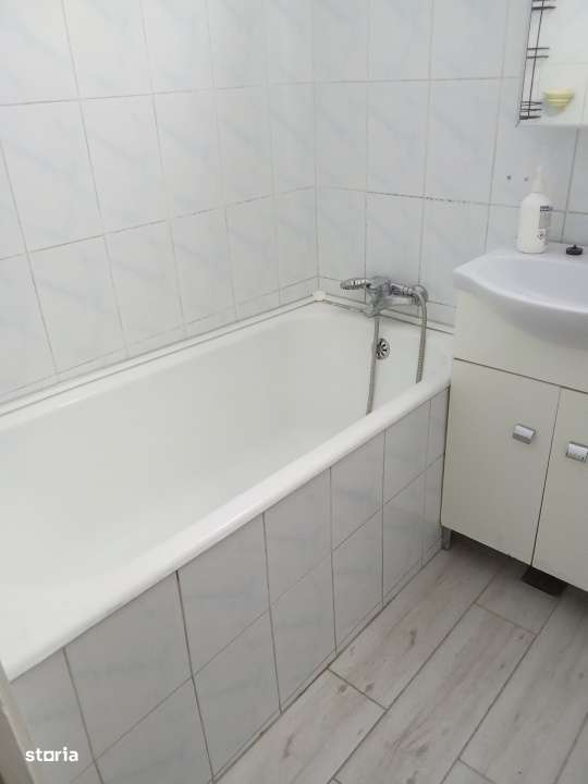 Apartament 2 camere transformat in 3 -centrala proprie-zona Politehnic - Imagine principală: 5/6