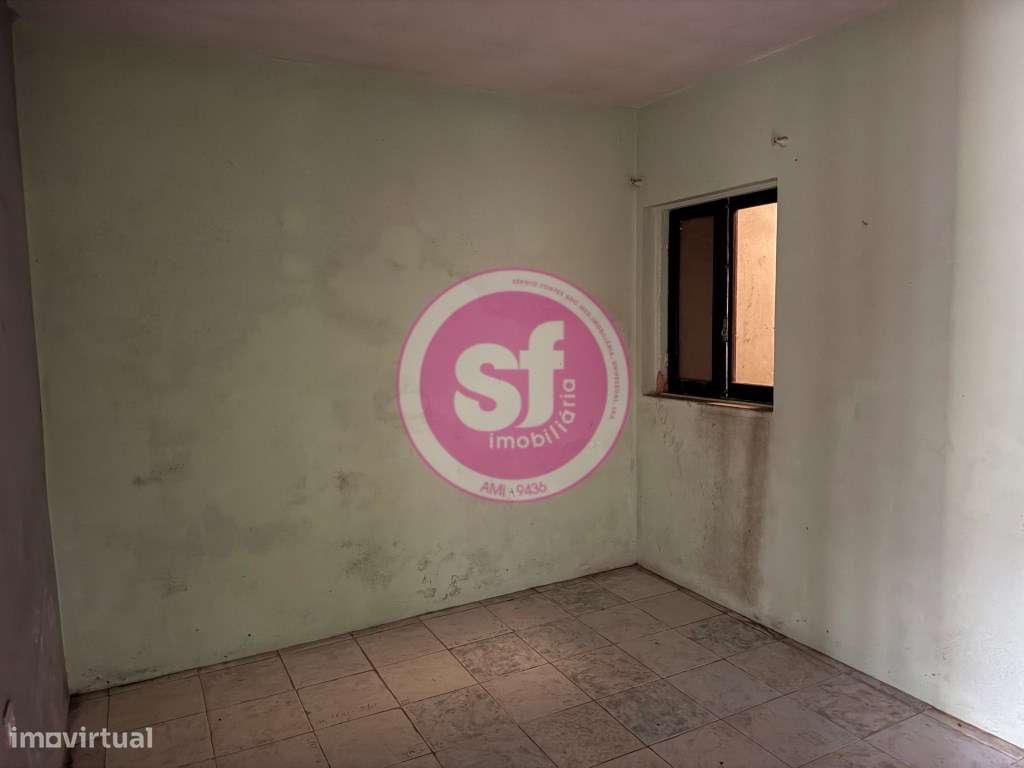 Moradia térrea T2 em lote de 450 metros, com grande potencial-6