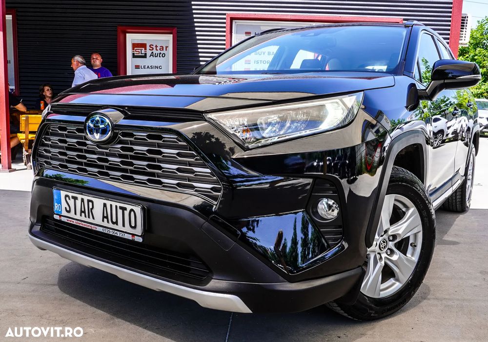 Second hand Toyota RAV4 - 25 989 EUR, 50 000 km - Autovit