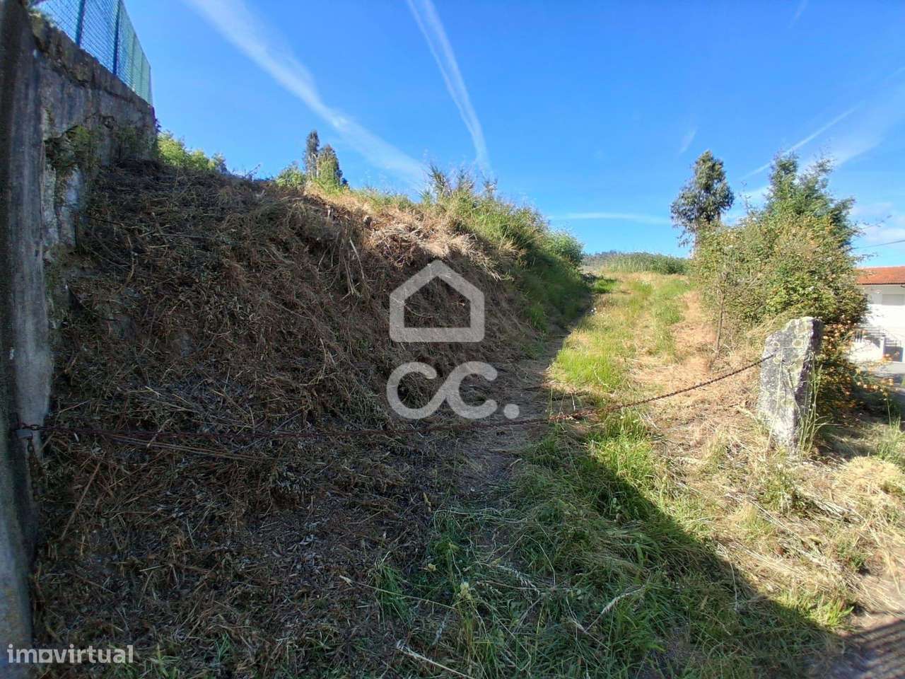 Terreno com potencial em Gonça, Guimarães-10