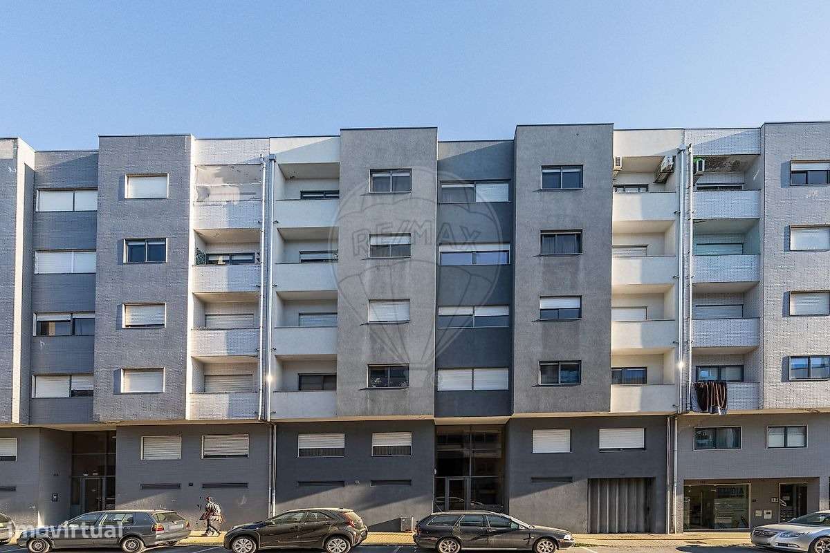 Apartamento T3 em Real, Braga-22