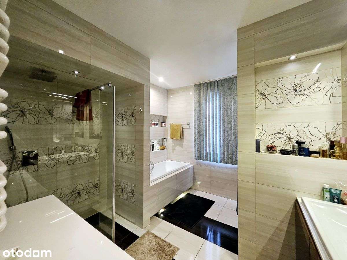 Przytulny dom w Aleksandrowie z fotowoltaiką.-10