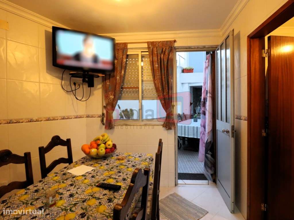 MORADIA CENTRO MONTIJO-28