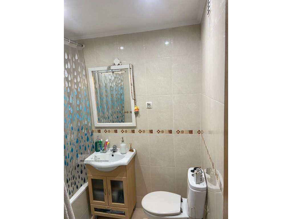 Apartamento T3 no Botequim, Charneca da Caparica-8