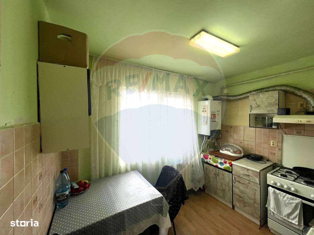 Apartament cu 3 camere de vânzare strada Stadionului zona Milcov-1