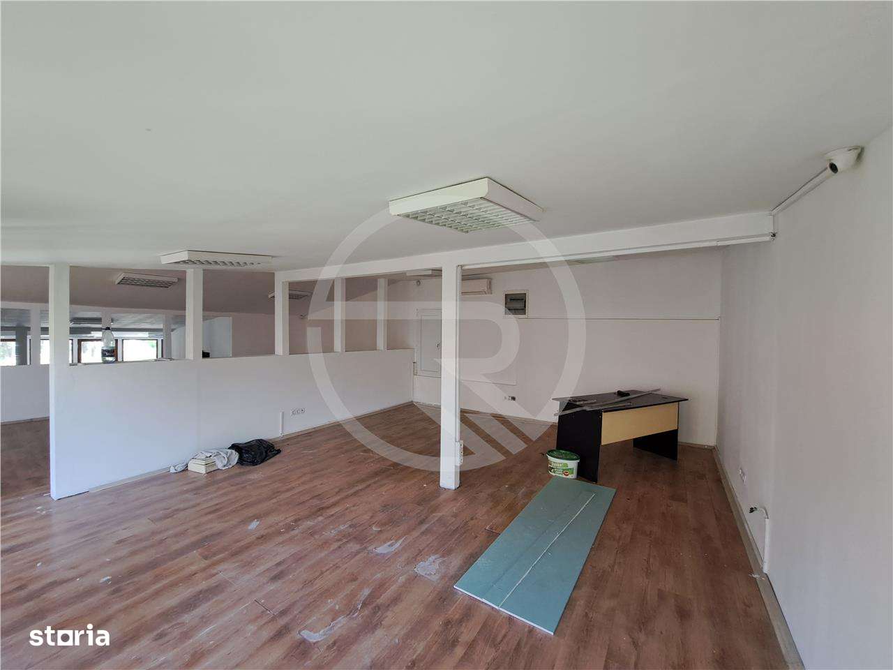 Spatiu comercial, 220 mp utili, situat in zona Semicentrala! - Imagine principală: 4/5