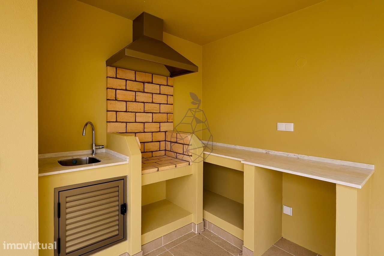 Apartamento T2 Duplex com 2 lugares de estacionamento em Alvor-38