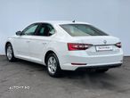 Skoda Superb 2.0 TDI DSG Style - 3