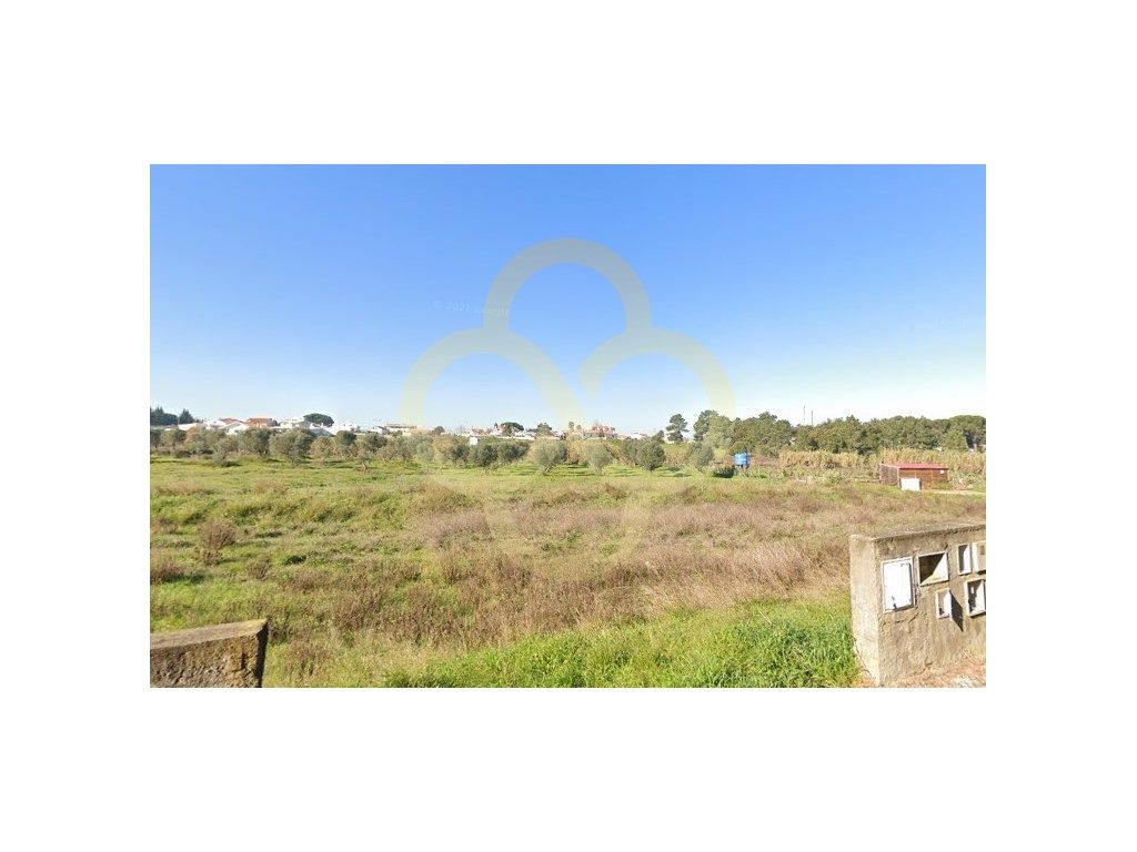 Lote de Terreno para construção de moradia em Quinta do T...