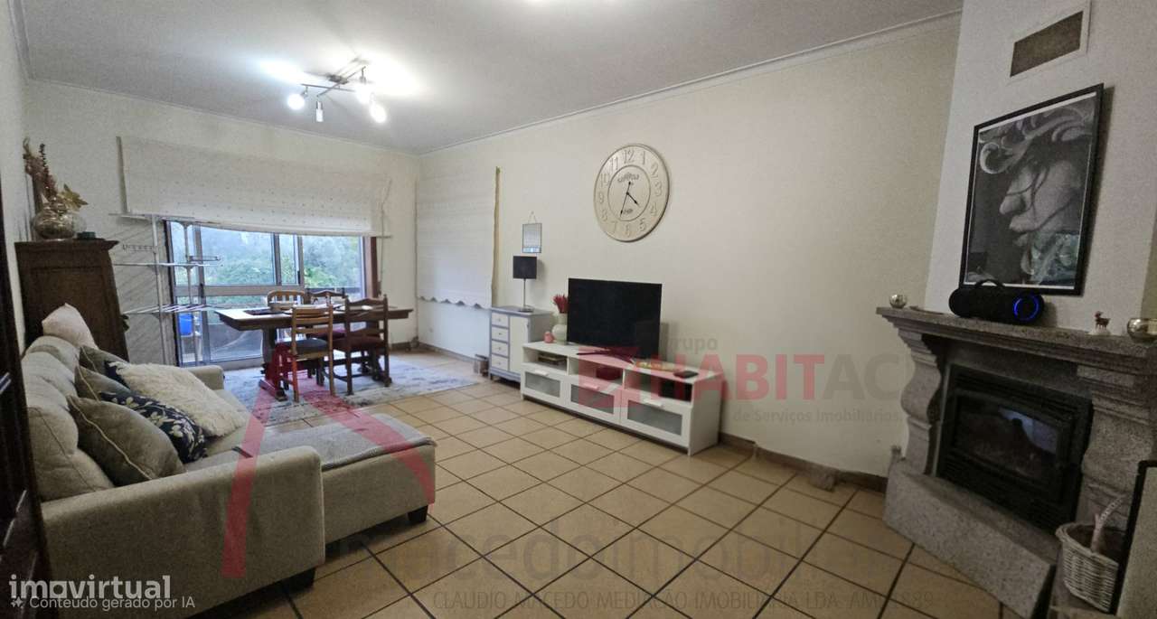 Apartamento T3 com 3 frentes, varandas e garagem fechada – Amares - Grande imagem: 5/27
