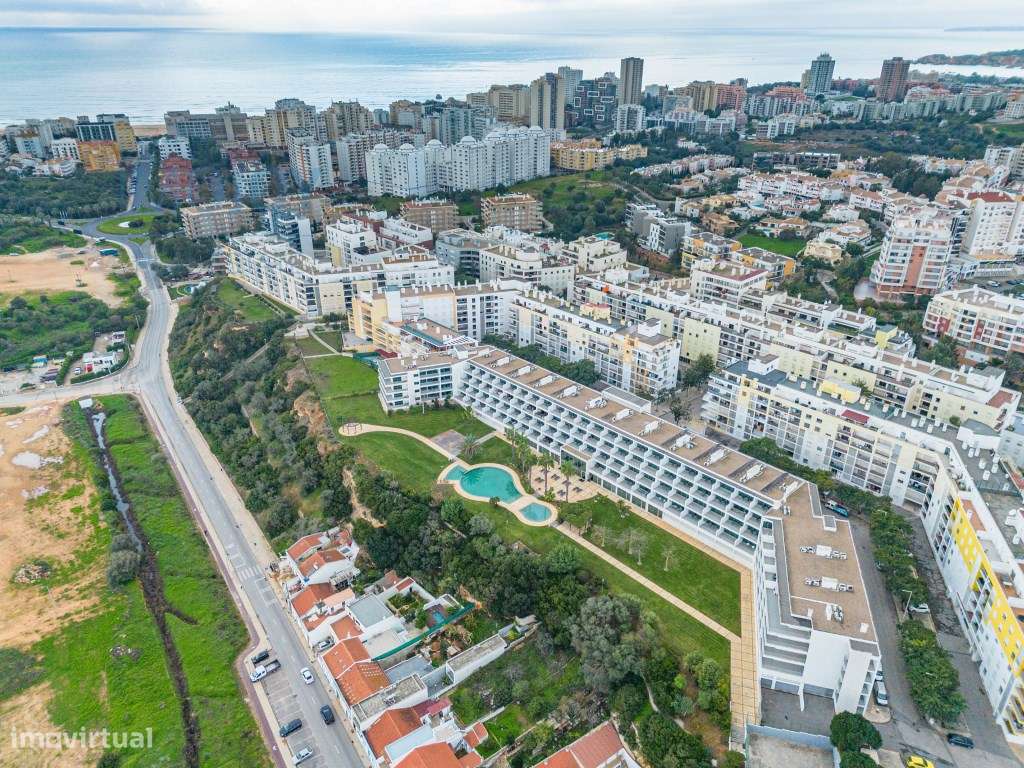 Apartamento T1 Totalmente Mobilado em Portimão-34