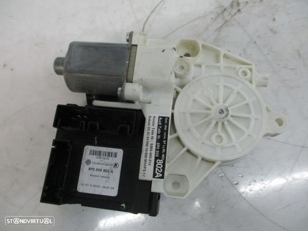 Motor Elevador Porta Frente Dto Audi A3 (8P1) - 4