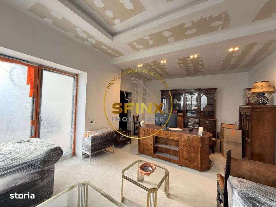 9 camere, piscina exterioara, garaj 5 masini, 516 mp utili, teren 1151-10