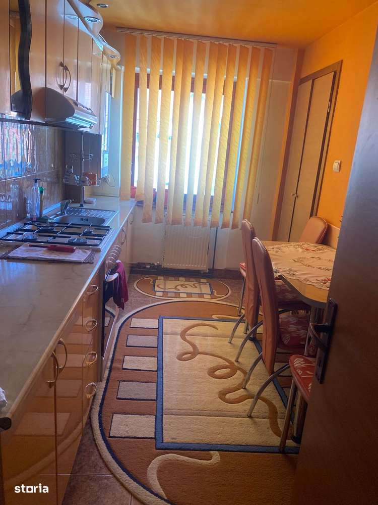 Vând apartament decomandat, 2 camere - Imagine principală: 3/7