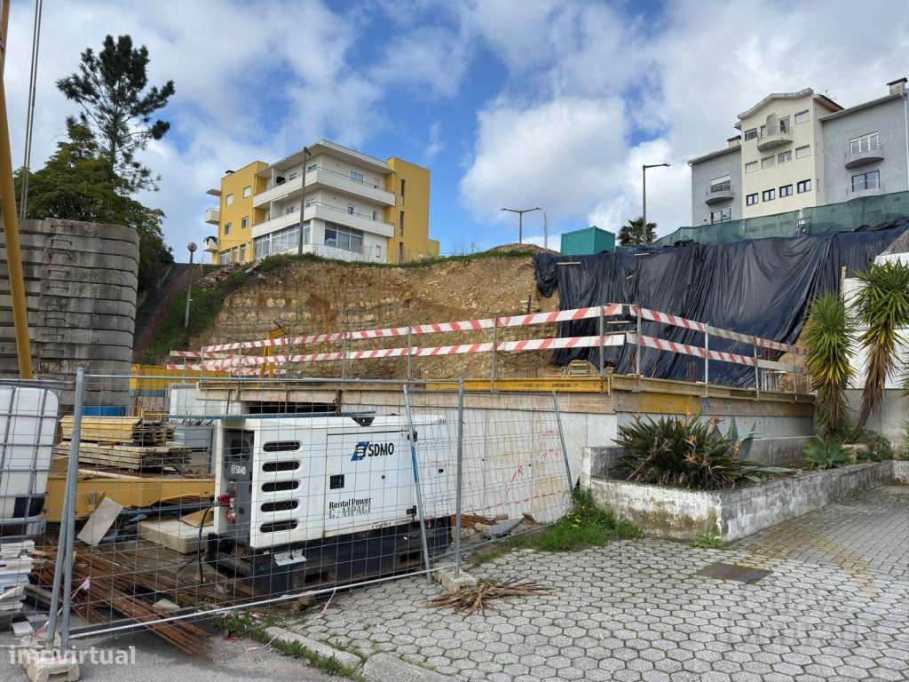 NOVO - Apartamento T2 com garagem e terraço - Grande imagem: 5/14