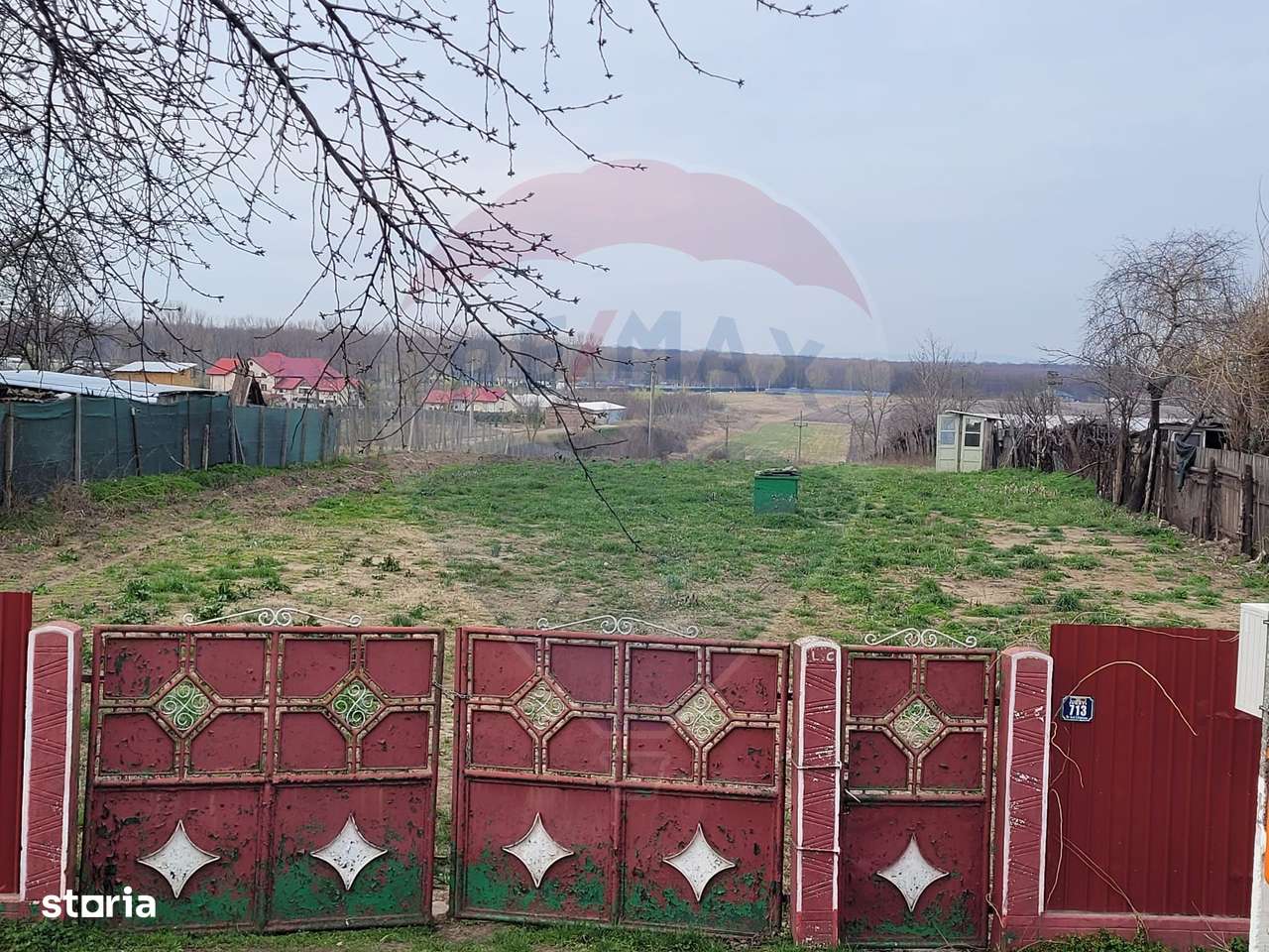 Teren 2,300mp Ivesti / Strada Gen. Eremia Grigorescu - Imagine principală: 5/5