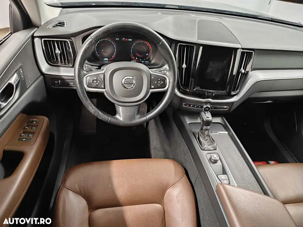 Volvo XC 60 D4 Geartronic Momentum - 9