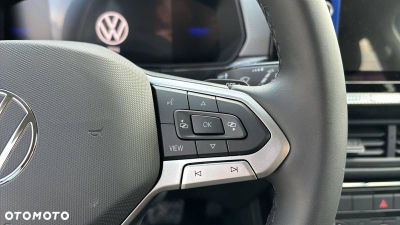 Volkswagen T-Cross - 17