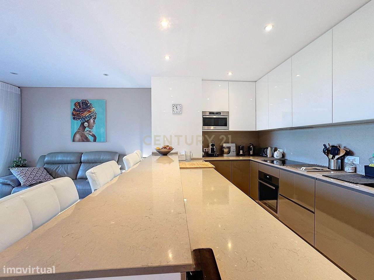 Excelente apartamento T2 - Condomínio de luxo na Nazaré - Vista mar-17