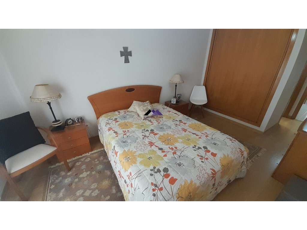 Apartamento T3 no Centro de Vila Real de Santo António-23