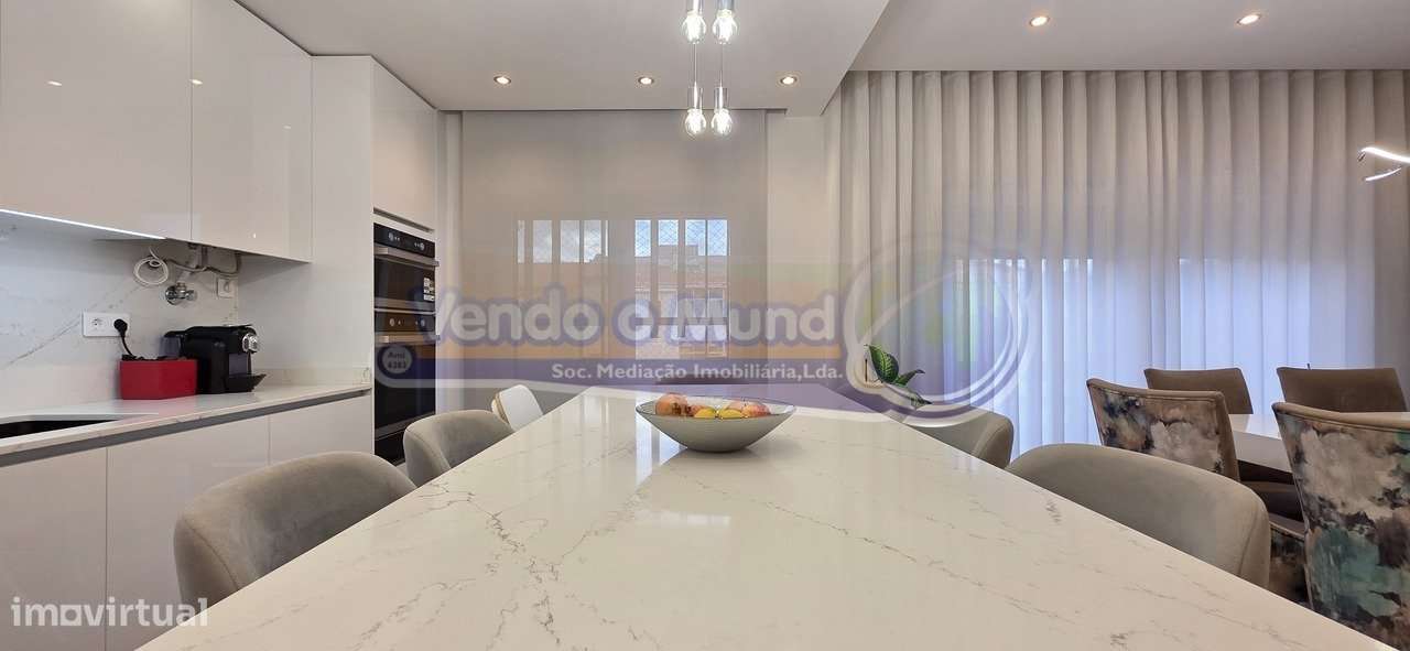 Apartamento T5 em Alverca do Ribatejo (ALV250)-7