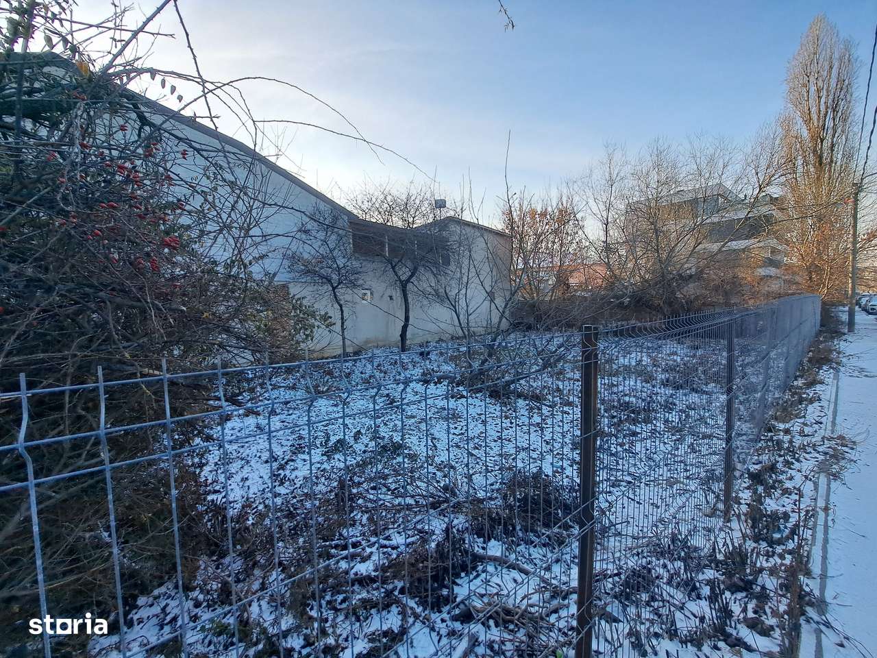 Teren intravilan 340 mp - Parcul Plumbuita - Imagine principală: 3/11