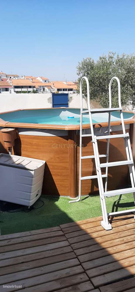 Oportunidade no coração do Alentejo! Moradia térrea T4 em Safara! Uma-48