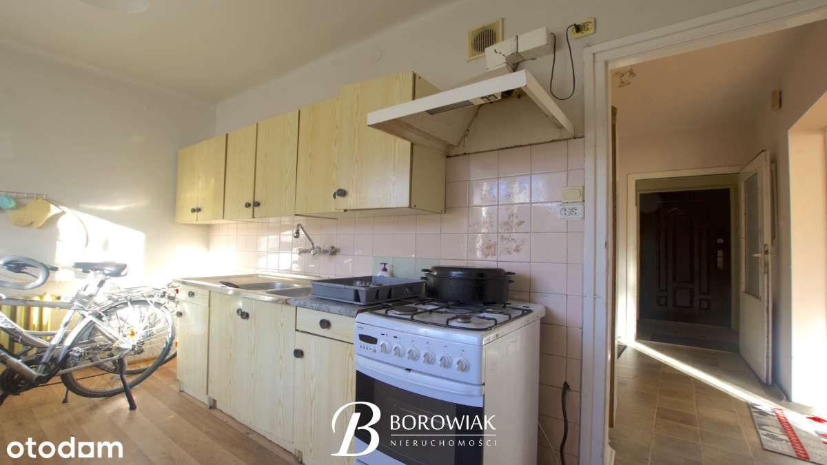 Dom z ogrodem na osiedlu Zagorzynek-13