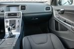 Volvo V60 2.0 D2 Momentum - 37