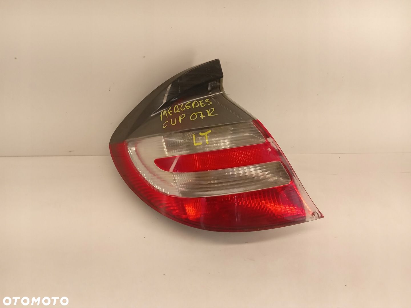 LAMPA LEWA TYŁ TYLNA MERCEDES C-KLASA W203 COUPE LIFT - 1