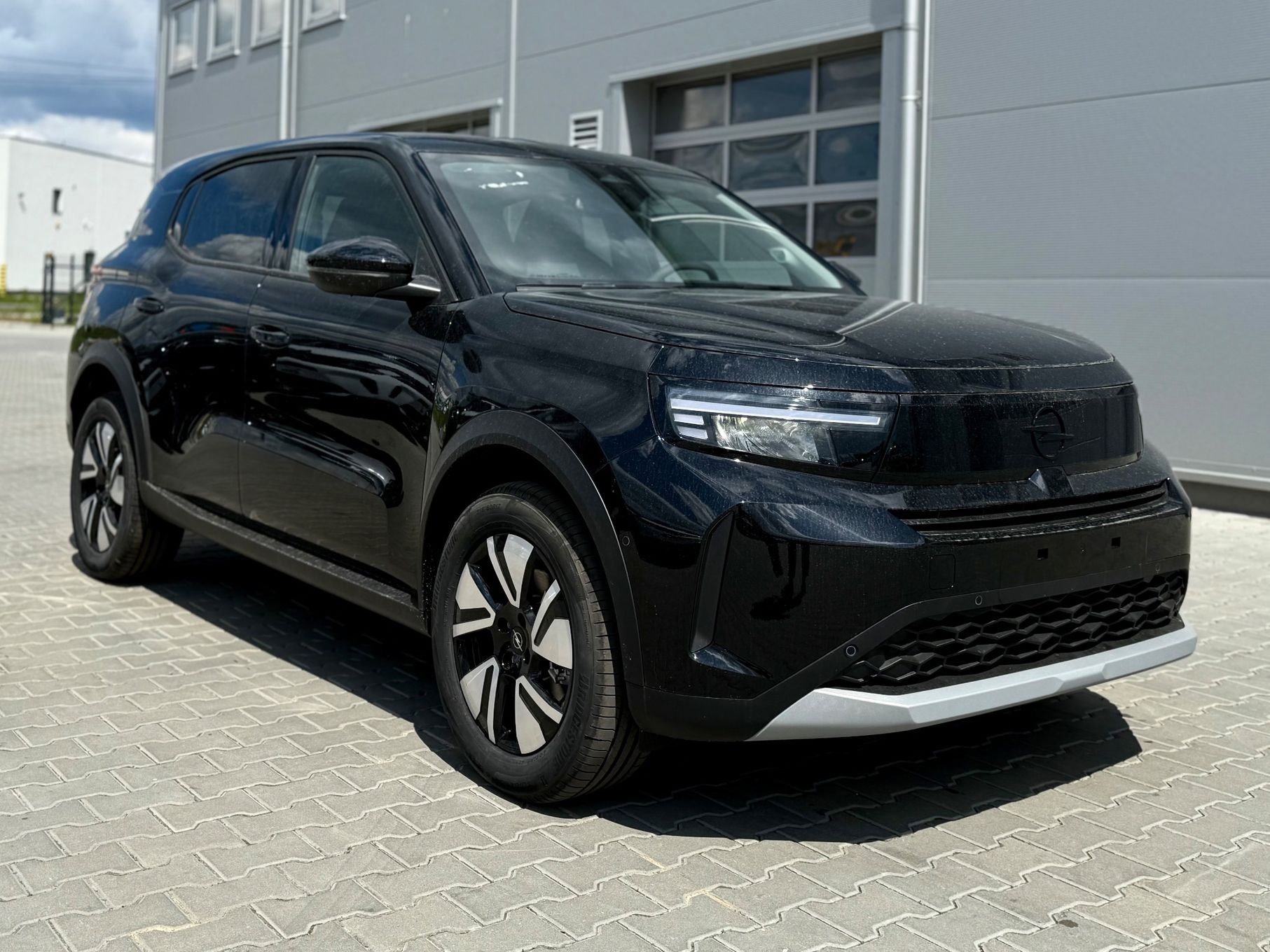 Opel Frontera FRONTERA GS 1.2 Turbo Hybrid 145 KM eDCT6