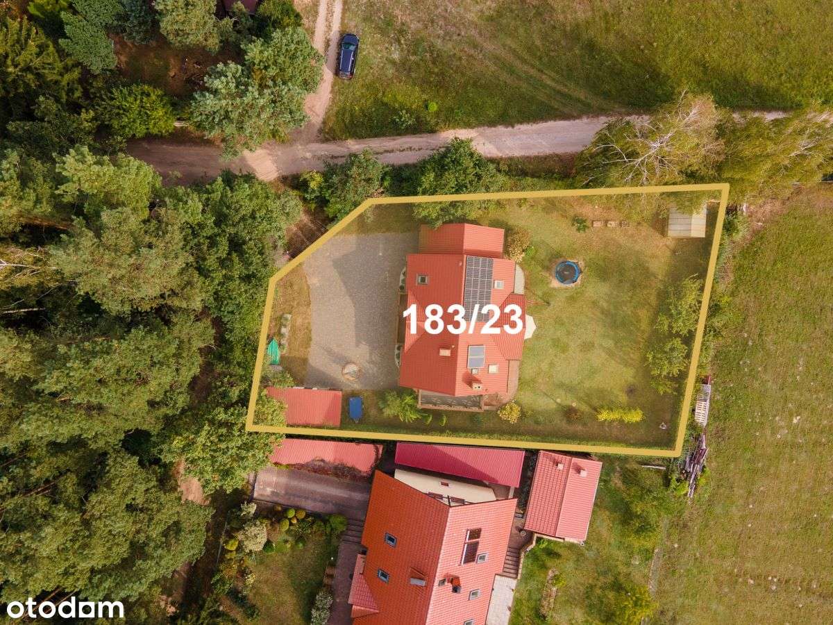 Na Sprzedaż Wyjątkowy Dom W Pobliżu Jeziora - Pełny obrazek: 4/17