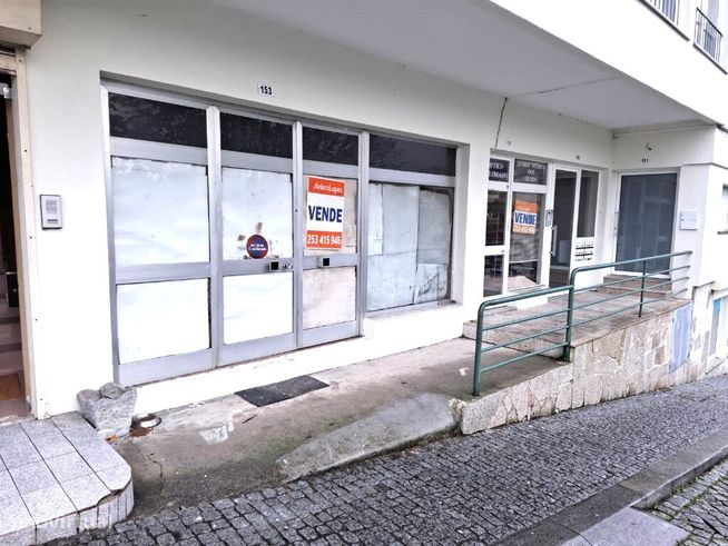 Loja Junto á estação comboios - Vila das Aves-2
