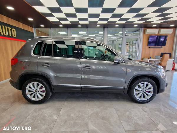 Volkswagen Tiguan 2.0 TDI DPF BlueMotion Technology CityScape - 12