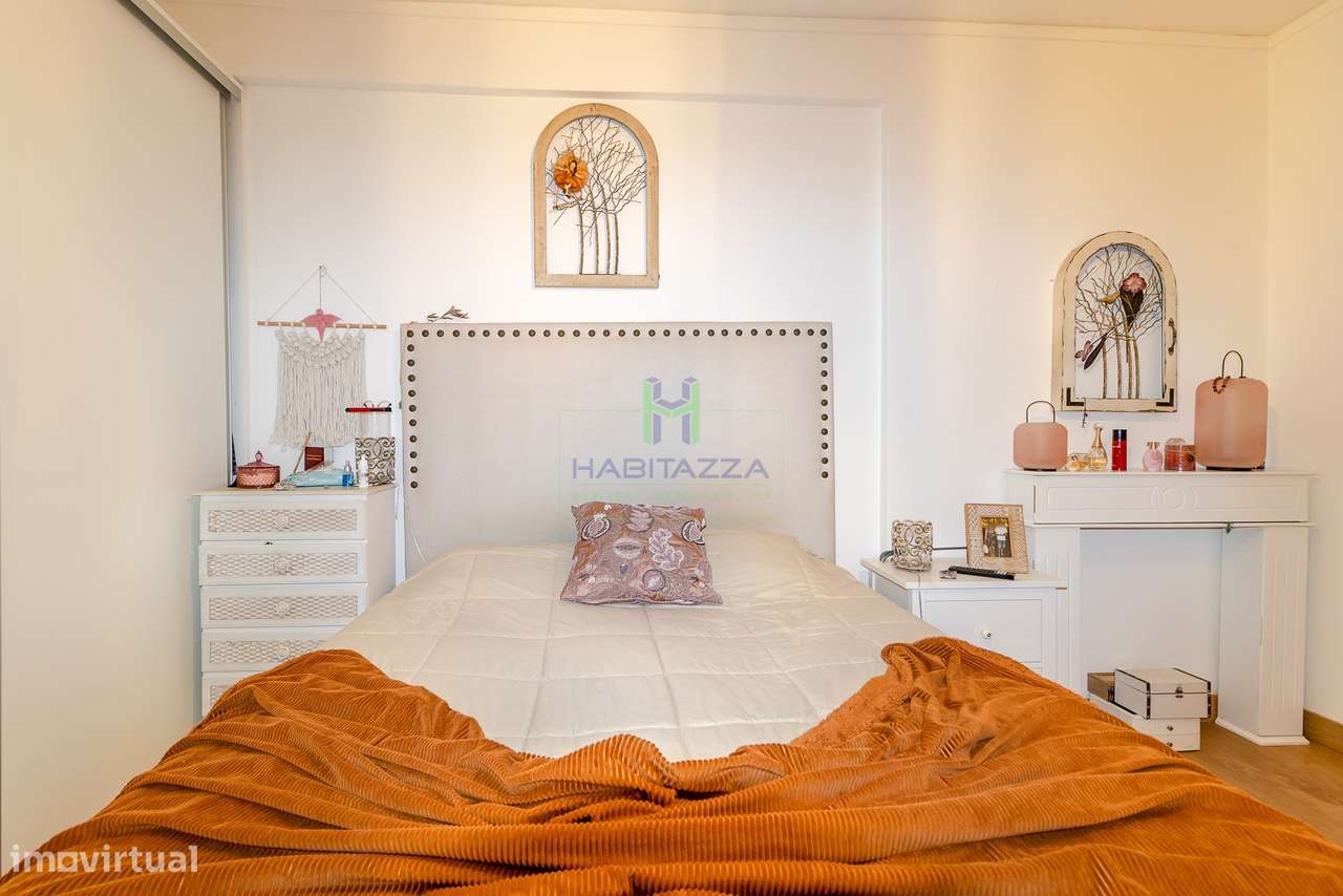 Apartamento T2 com Terraço, virado a sul, numa zona sossegada de Lagos-17