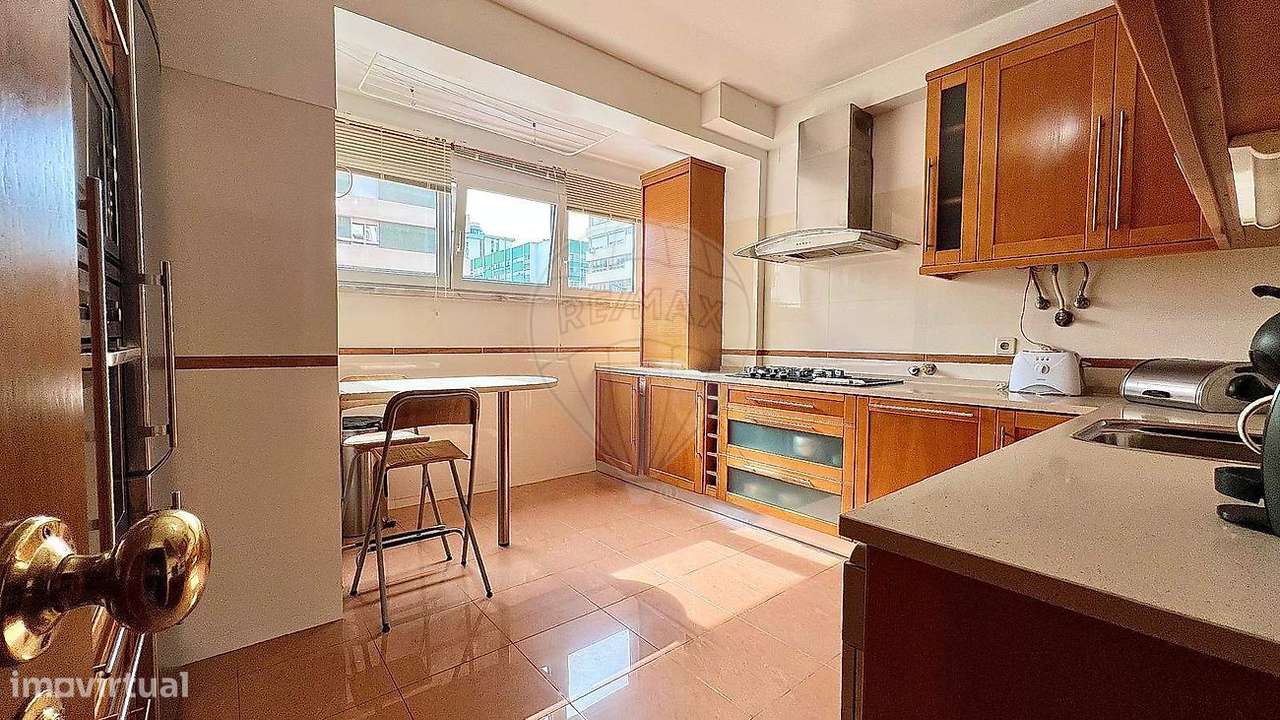 Apartamento T2 para arrendamento - Grande imagem: 3/18