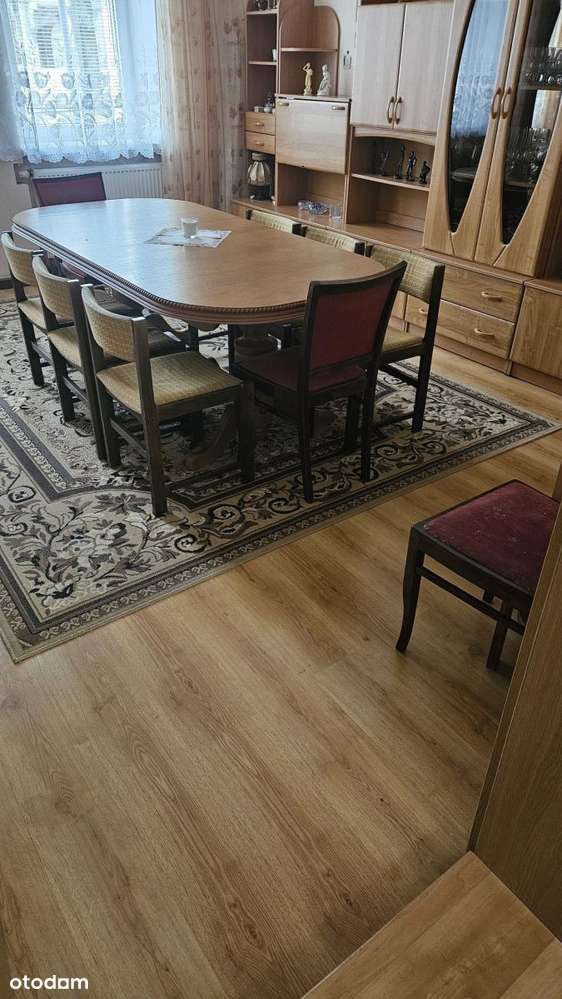 5 pokoi, 2 łazienki, 2 kuchnie-3