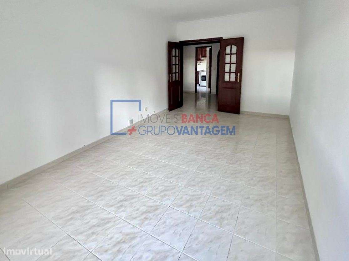 T2 com 83 m² em São Marcos | Arrendado até Outubro 2025 - Grande imagem: 4/16