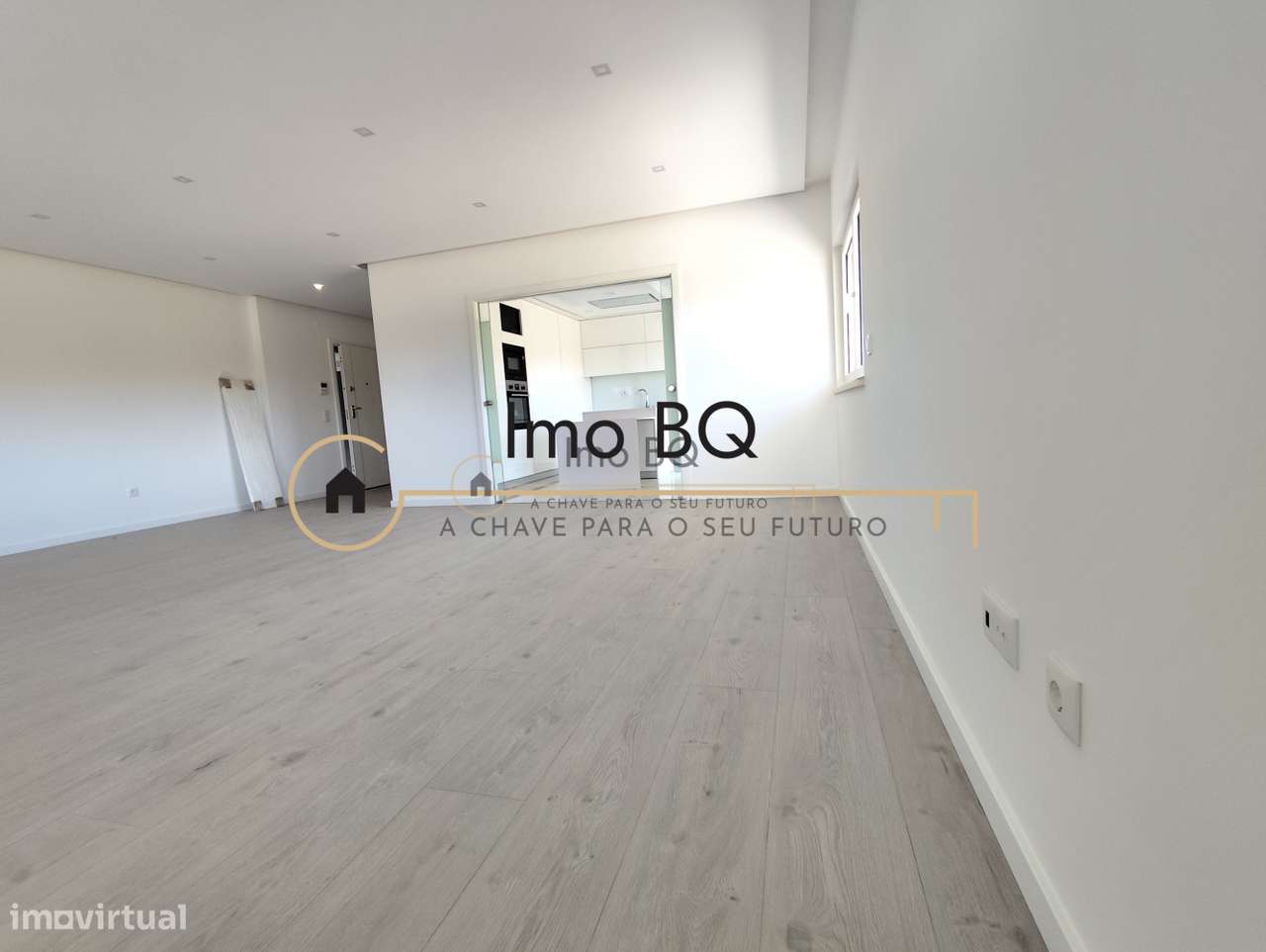 Apartamento T2 Montijo-12