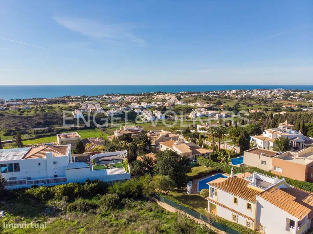 Lote de terreno com vista mar panorâmica e projeto aprovado - Grande imagem: 2/11