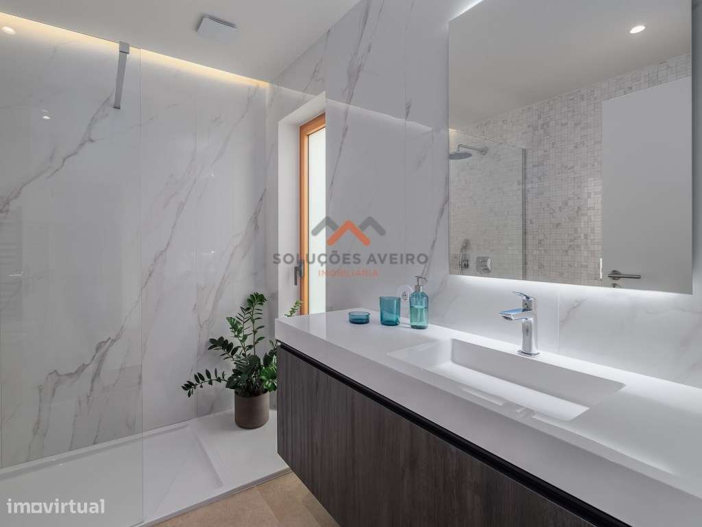 Moradia T4+1 em Aveiro!-21