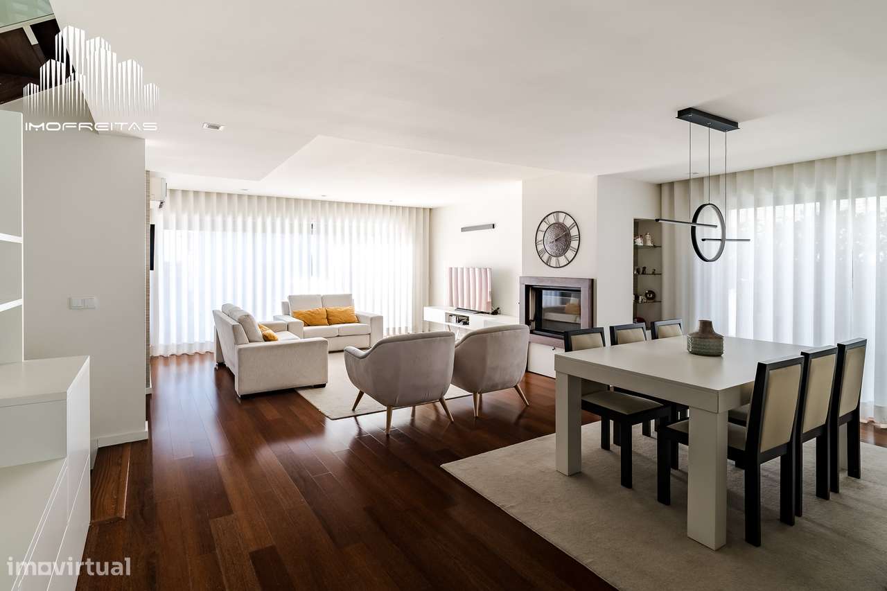 Moradia T4 de Luxo com Piscina numa das Melhores Zonas de Braga!-10