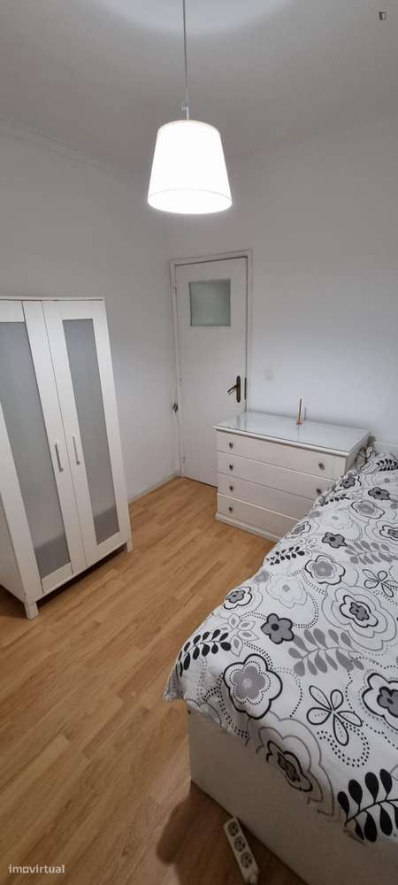 Quarto - localizado em Lisbon - Grande imagem: 3/6