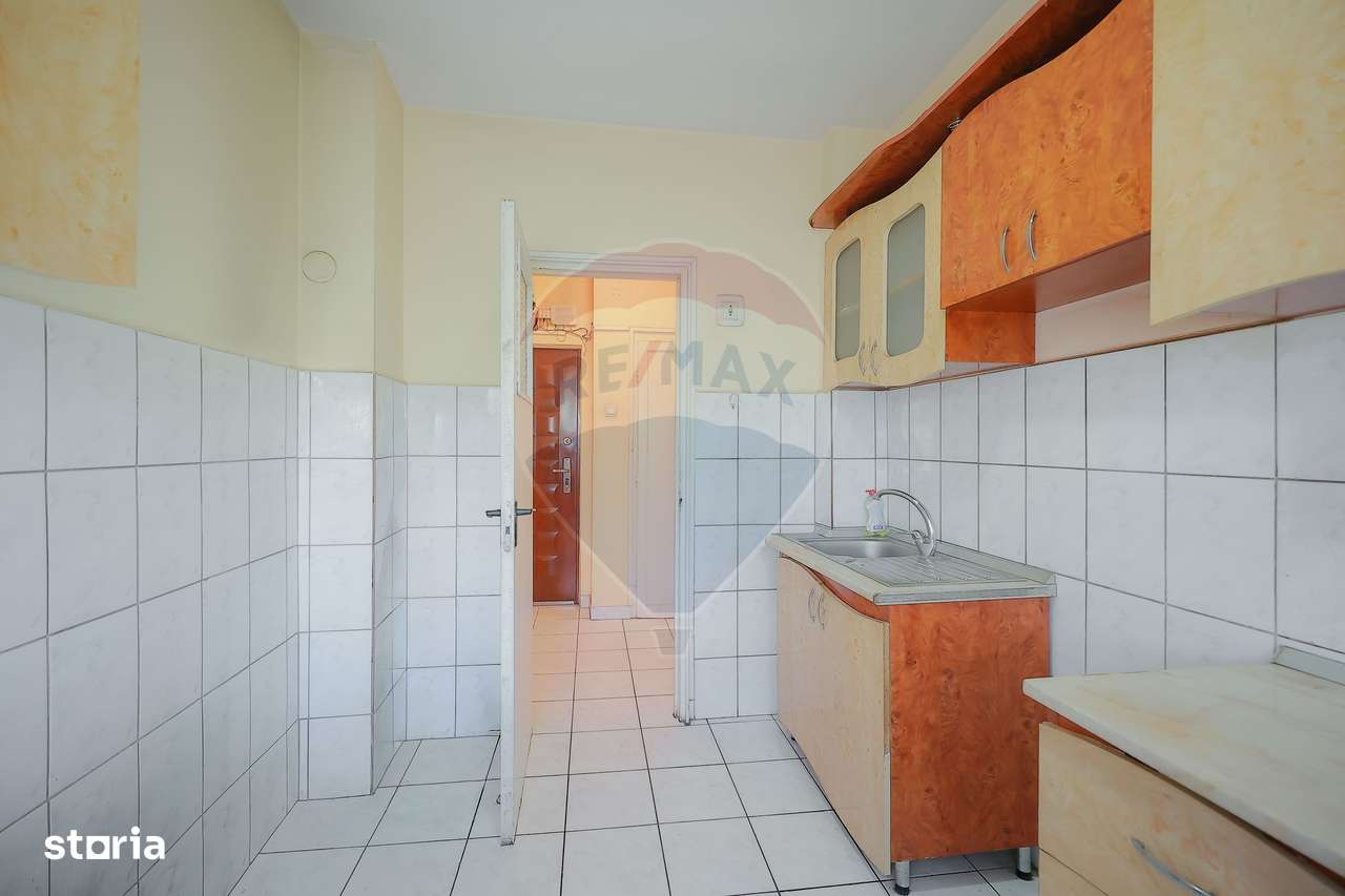 De vânzare, apartament cu 3 camere, zona Rogerius - Imagine principală: 4/20